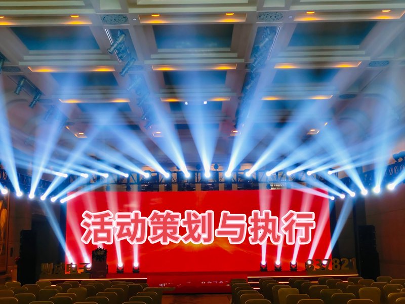 广告设计制作,让你的品牌展翅高飞